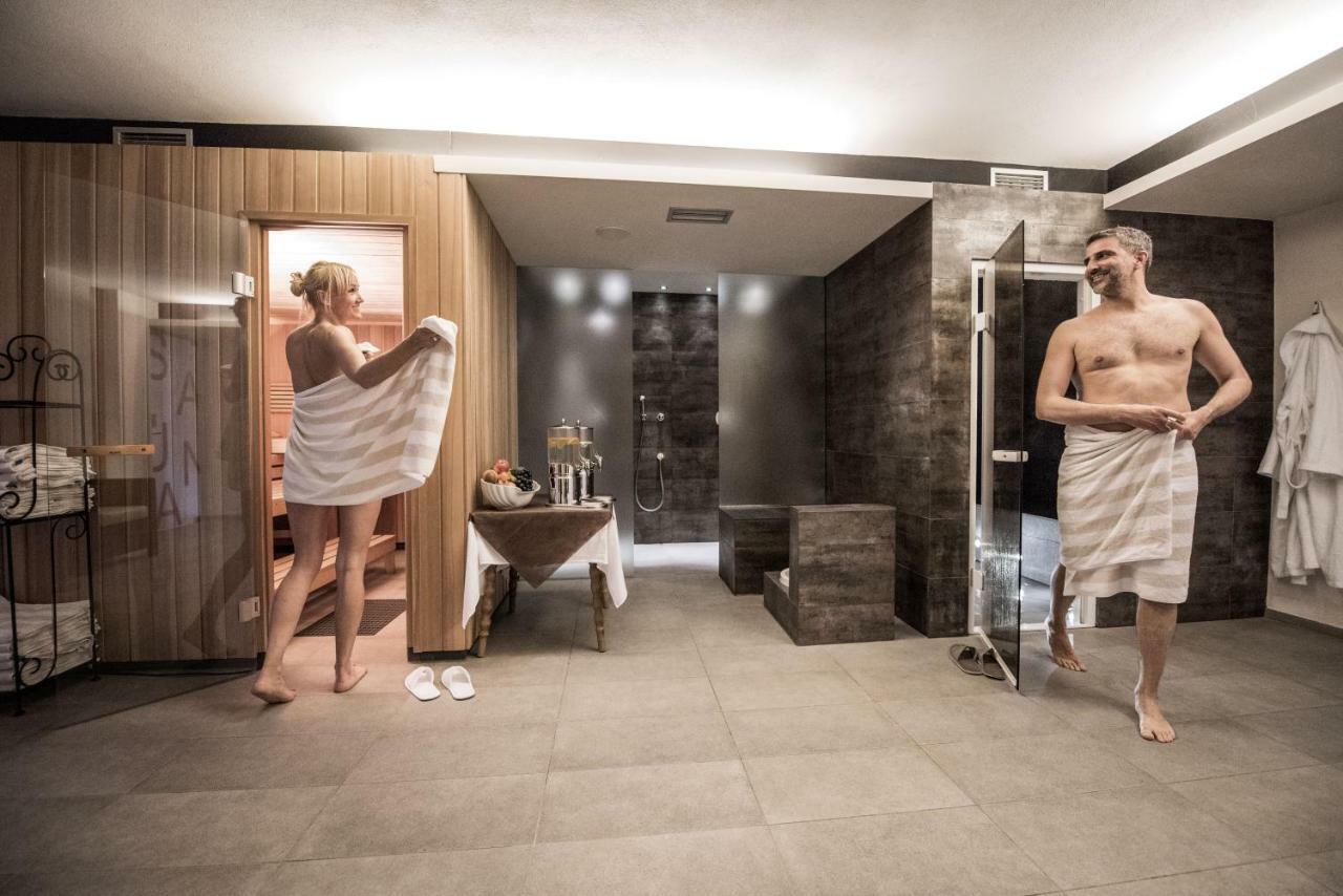 Hotel Krondlhof Brunico Extérieur photo